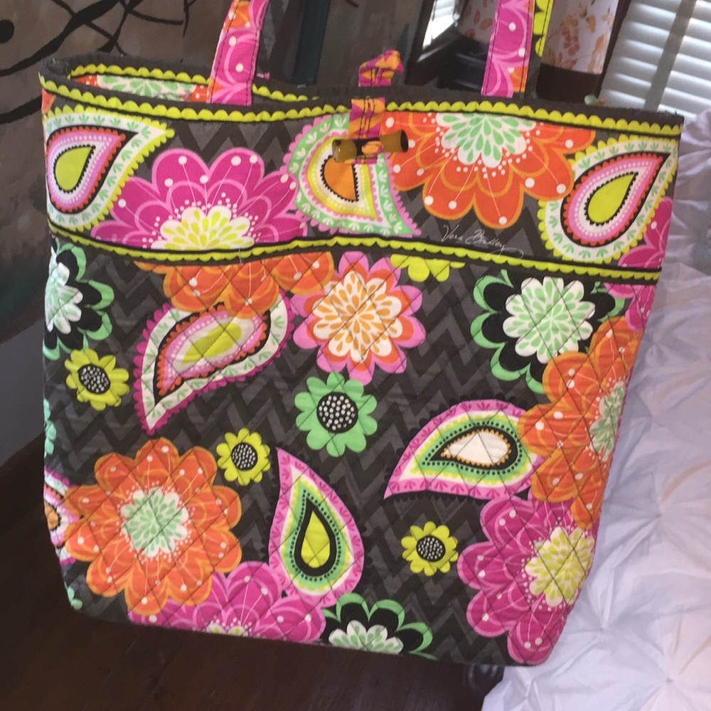 Vera Bradley tote bag